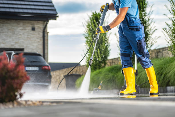 Best Playground Equipment Cleaning  in Rossmoor, NJ